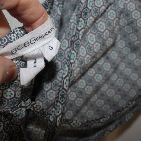 BCBGeneration Hexagonal Print Wide Leg Strappy‎ Pant Suit Size Small - Picture 5 of 5